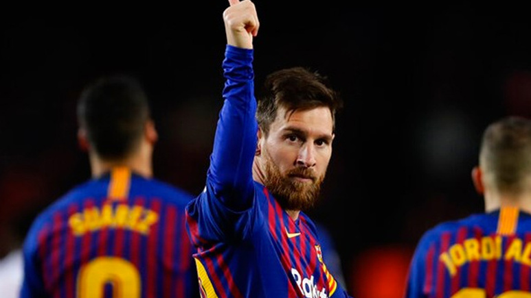 Barça 3'ledi Messi tarihe geçti