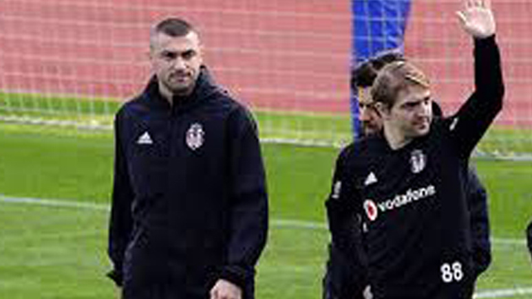 Beşiktaş'ta Burak Yılmaz krizi devam ediyor