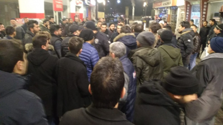 Küçük çocuğa taciz iddiası ortalığı karıştırdı!