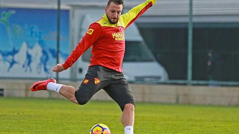 Göztepe'de Ghilas şoku