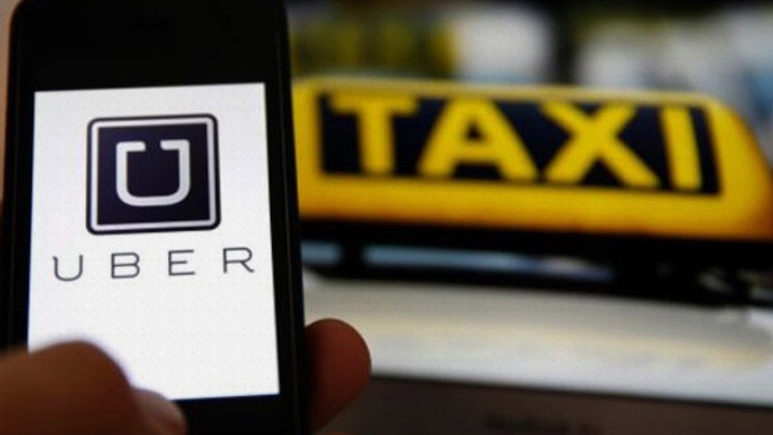 UBER'e bir darbe daha: Orada da yasaklandı!