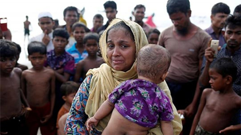 Hindistan Arakanlı mültecileri sınır dışı etti