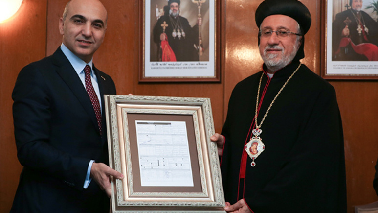 Cumhuriyet tarihinin ilk kilisesinin ruhsatı verildi