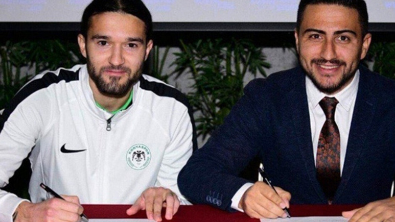 Atiker Konyaspor Leonard Zuta'yı transfer etti