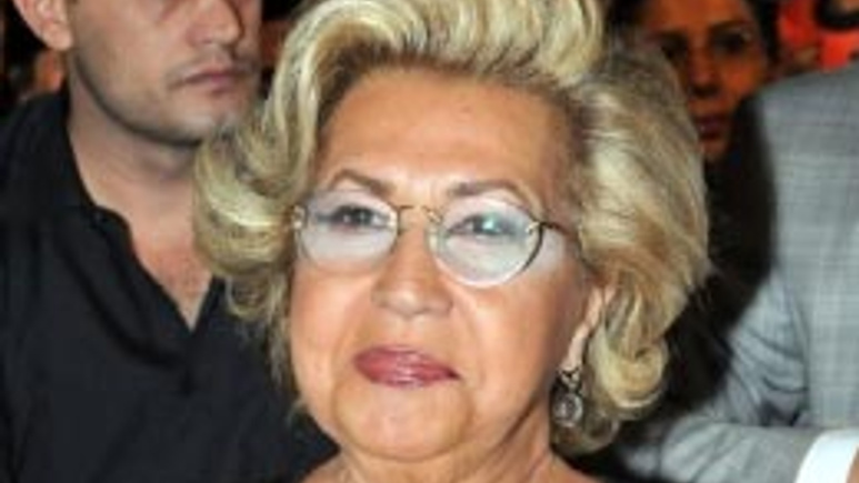 Özal can çekişirken fotoğraf çekilmiş