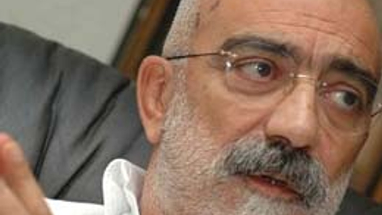 Ahmet Altan'dan derslik Fatih Altaylı notu!