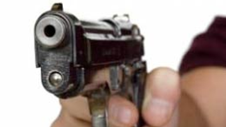 Polisin seken kurşunu öldürüyordu!