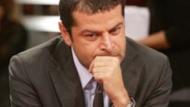 Cüneyt Özdemir sordu: 'Zorunda mıyım?'