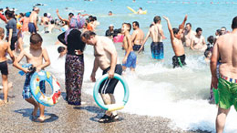 Ölüme davetiye çıkarıyorlar!