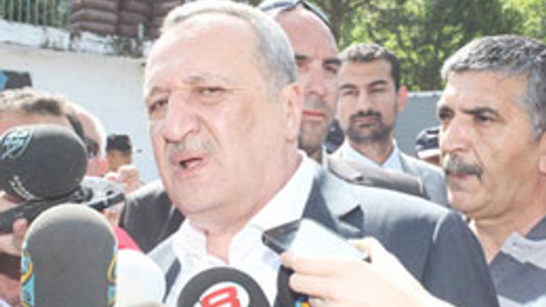 Anayasa Mahkemesi Ağar'ı kurtardı