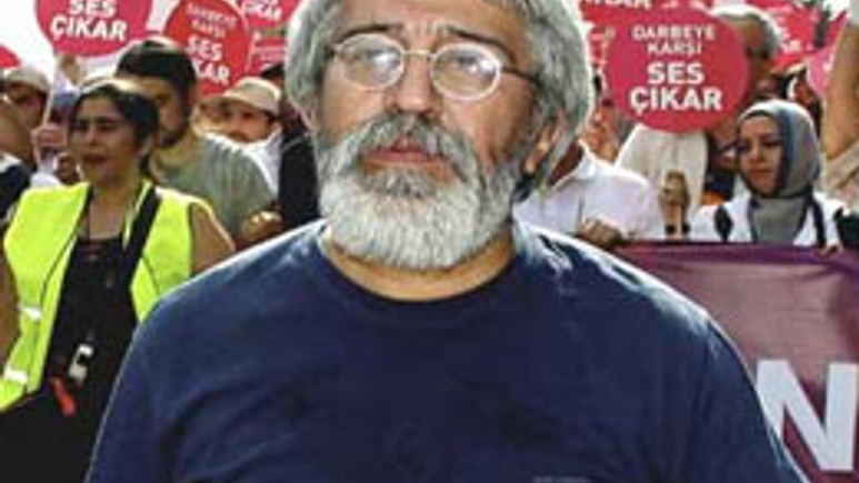 Hangi parti genel başkanı yaşamını yitirdi?