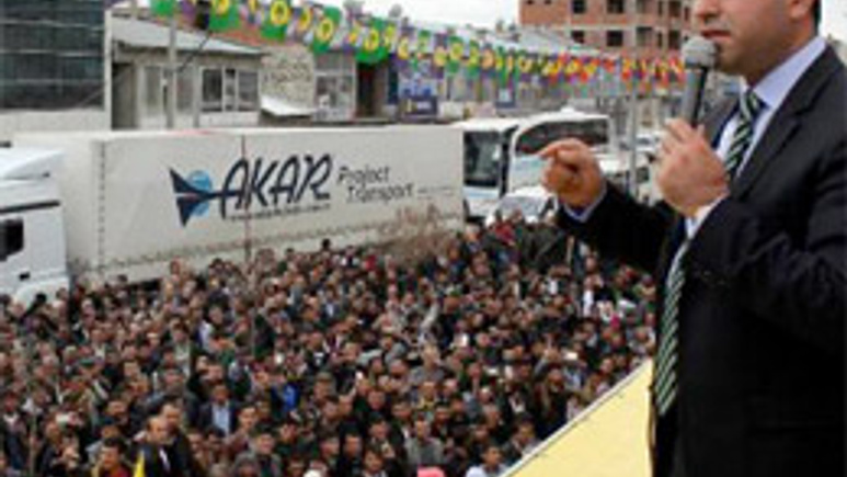 Demirtaş'tan Erdoğan'a: Çocukları biz indireceksek...