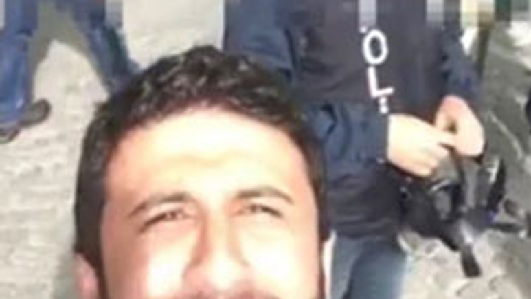 O fenomen polis tarafından darp edildi