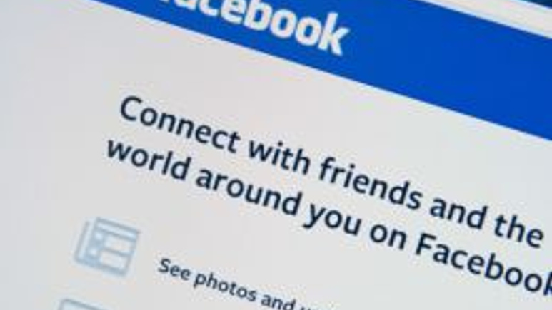 'Facebook şeffaflaşıyor ama uygulamada sorun çıkabilir'