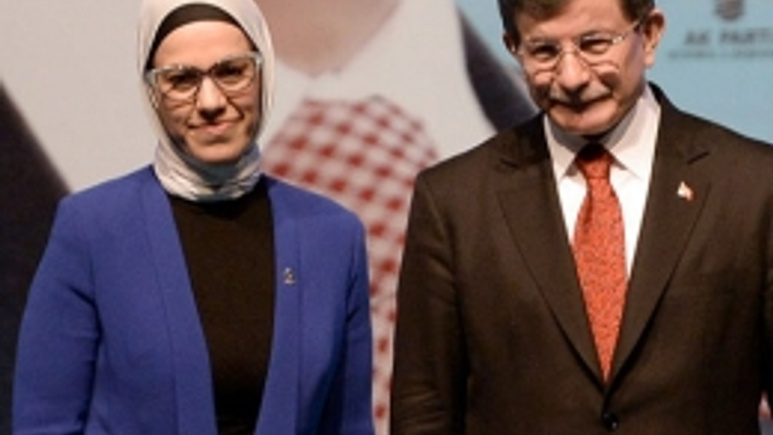 Başörtülü yemin edecek vekiller biri bakın kim?
