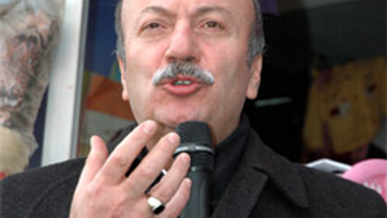 Mehmet Bekaroğlu CHP'li olacak mı?