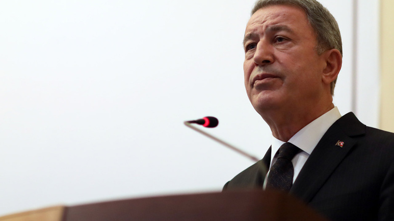 Hulusi Akar'dan kritik ziyaret