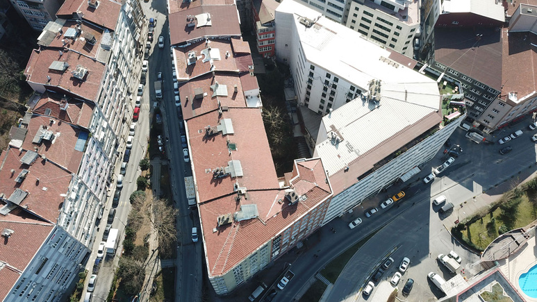 Şişli'de faciadan dönüldü otopark görevlisi fark etmeseydi...