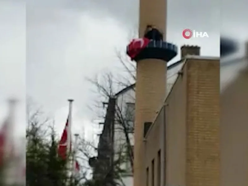 Hollanda Da Hoparlorden Ezan Okundu Internet Haber