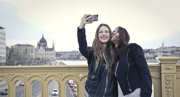Neden 'selfie' çekiniyoruz?