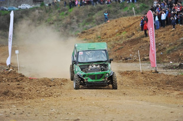 Trabzon’da off-road'da  zorlu mücadele