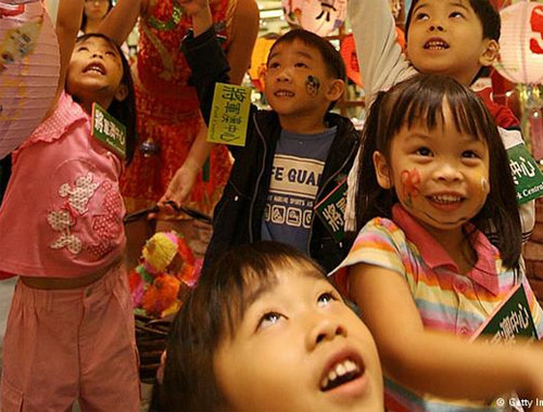 Çin'de o yasak bitti! Çocuk yapmak serbest!