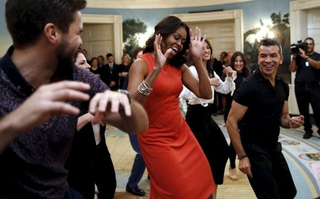  Barack Obama Antalya'da eşi dansta