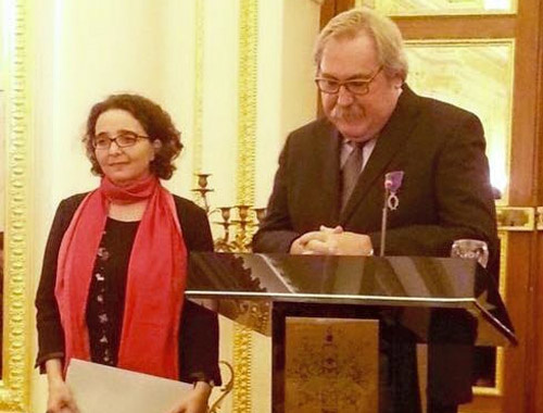 Türk profesöre Chevalier des Palmes Académiques nişanı