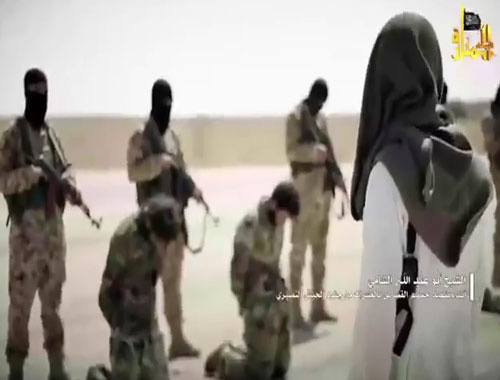 Nusra'dan IŞİD'i aratmayan katliam videosu!