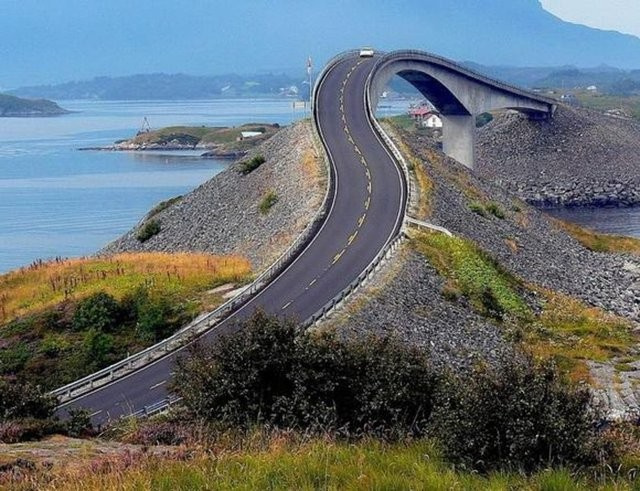 Dünyanın en tehlikeli yolu