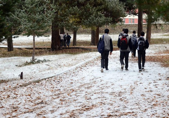 Meteoroloji uyardı üç ilde kar başladı!