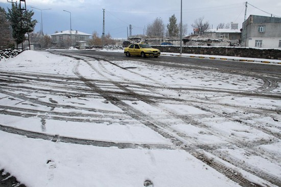 Meteoroloji uyardı üç ilde kar başladı!