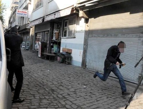 Diyarbakır'da Tahir Elçi'den sonra esrarengiz saldırı!