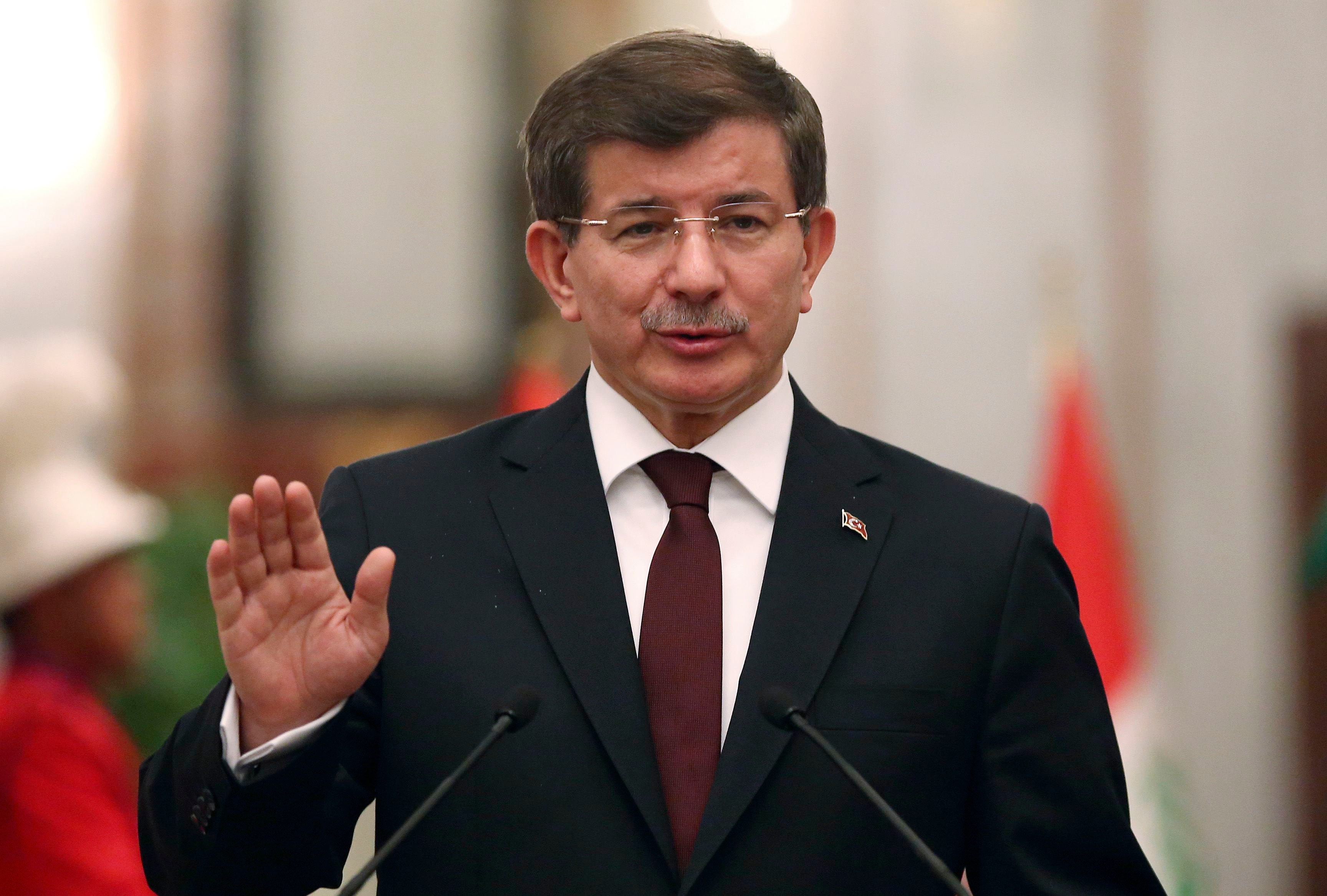 Davutoğlu'ndan Rusya'ya sert mesaj