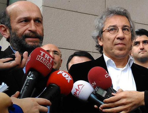 Uluslararası Basın Enstitüsü'nden Dündar ve Gül'e cevap!