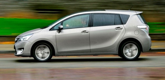 Toyota Verso 1.6 benzinli 100 km'de yalnızca 8 litre