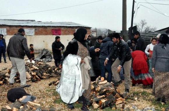 Elazığ'da yürek burkan görüntüler