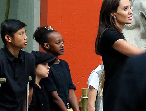 Angelina Jolie bu günlerde çok mutlu