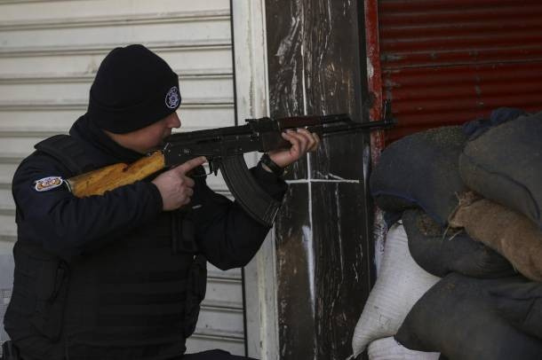 Köşeye sıkışan PKK'lılar bakın polisten ne istedi!