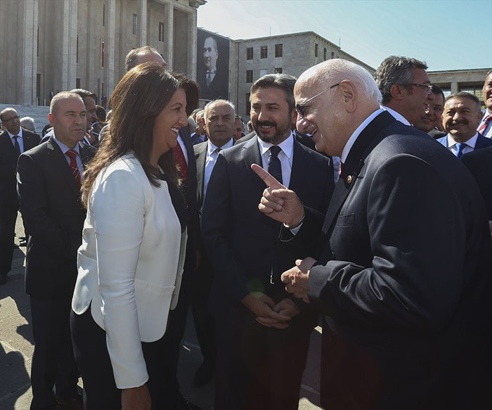 Kahraman ve Pervin Buldan arasında ilginç diyalog!