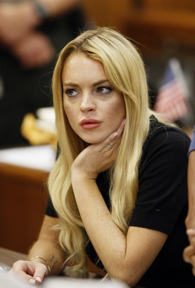 Trump'ın başı bu kez Lindsay Lohan ile dertte! Yatakta...