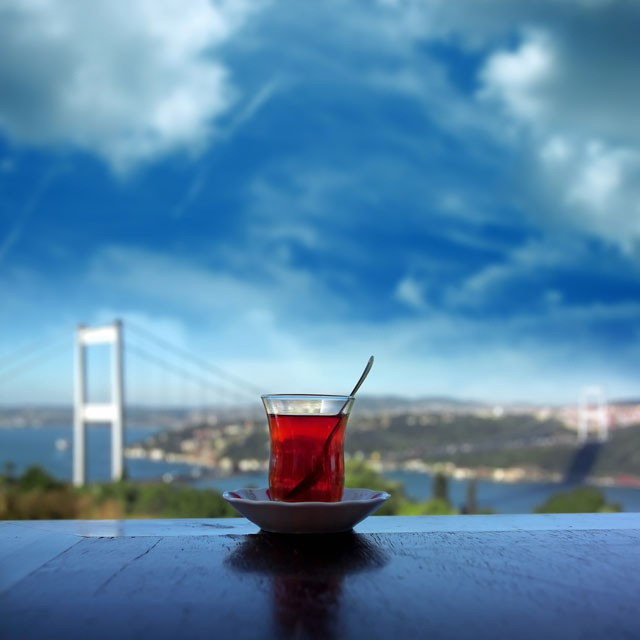 Çay demleme şampiyonundan iyi çayın sırrı!