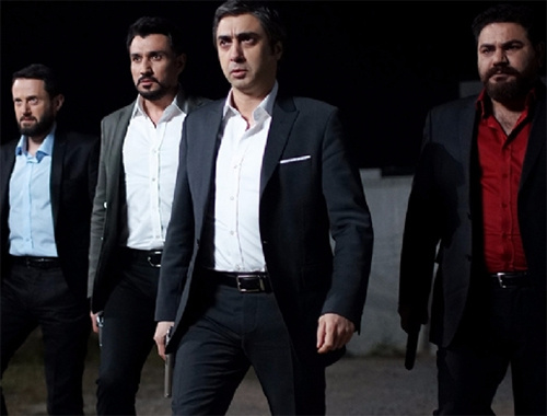 Türk televizyonlarının fenomen dizisi Kurtlar Vadisi, 360'ta!