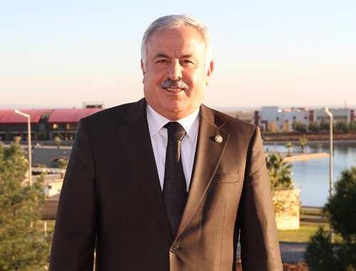 Harran Üniversitesi eski rektörüne gözaltı