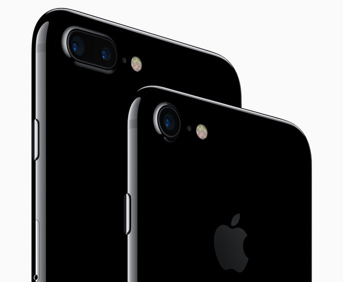 iPhone 7 fiyatı  iPhone 7 Türkiye'ye geldi mi?