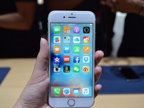 İphone 6 bataryaları ücretsiz değiştirilecek