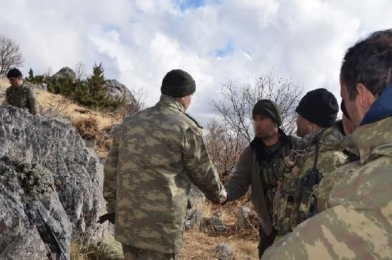 PKK'ya dev operasyon ele geçirilenlere bakın!