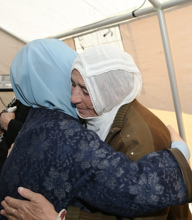 Emine Erdoğan'dan taziye ziyareti