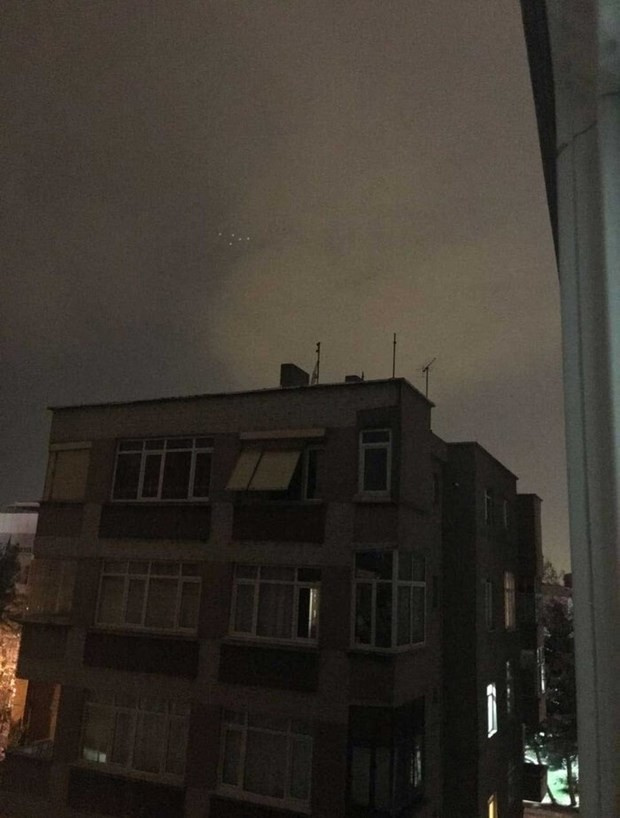Sosyal medyayı sallayan UFO paniği Türkiye'ye saldırdılar!