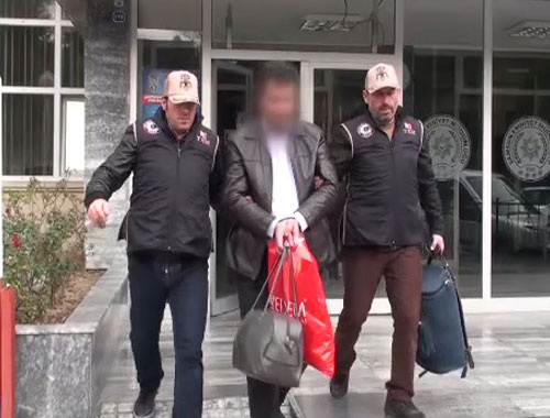  Samsun'da FETÖ'nün 'jandarma imamı' olduğu öne sürülen öğretmen gözaltına alındı